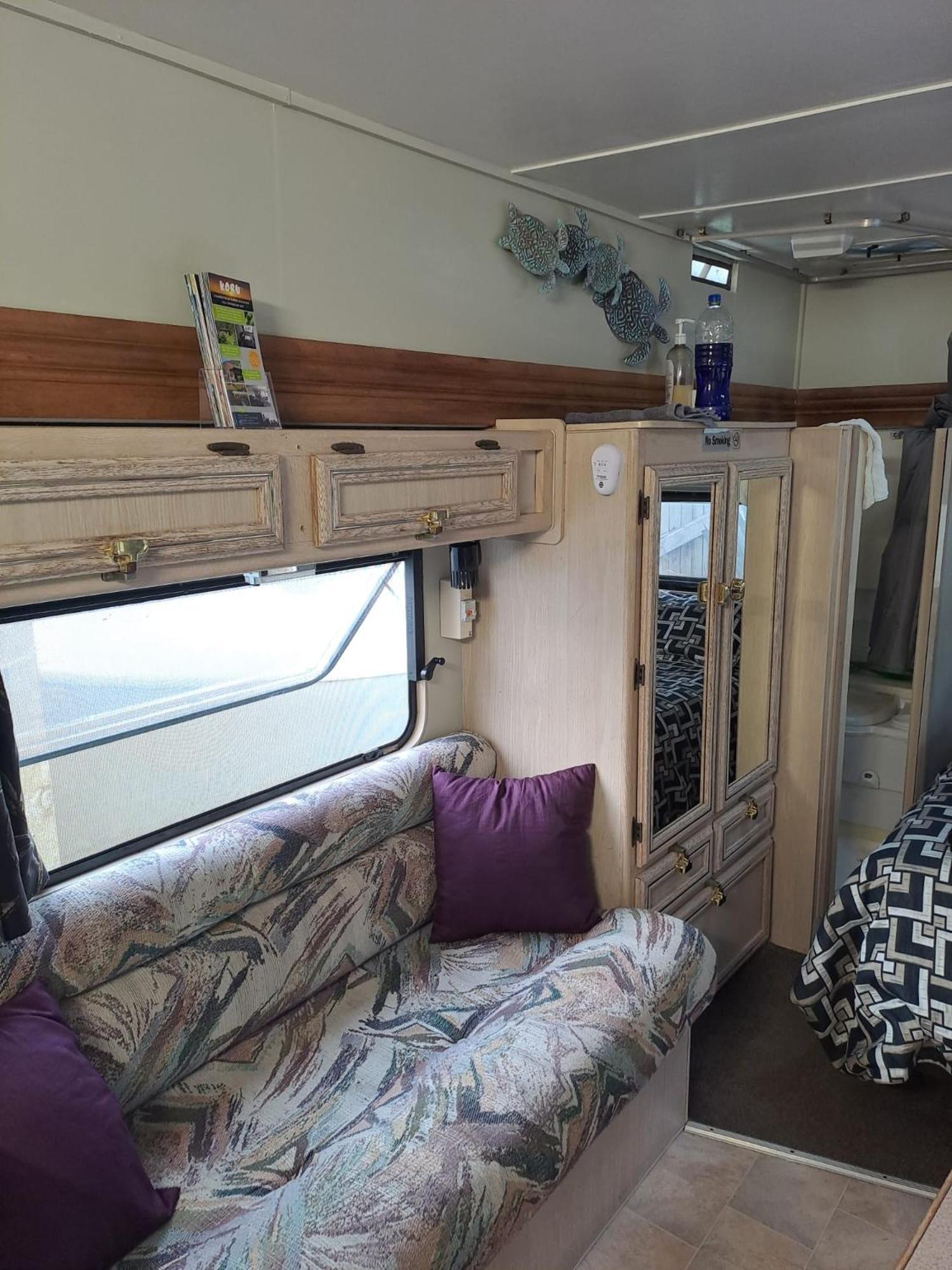 Privatunterkunft Koru Beachfront Holiday Cabins & Hot Tub *